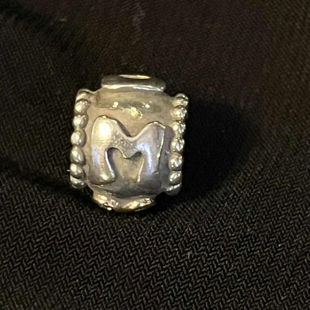 Pandora Mom Charm – Sterling Silver, 14K Gold & Pink CZ Flower – Retired - Picture 3 of 7